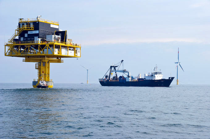 <p id="Windenergie-See">Bau des Offshore-Windparks Baltic 1 – Foto: NABU/Andreas Fußer</p>